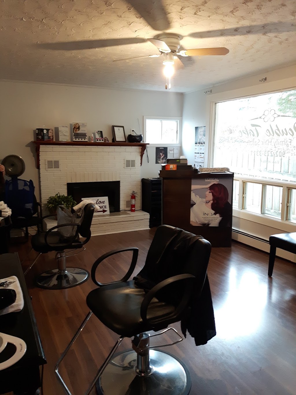 Trinas Nails & Waxing Services | 14 Pig Loop Rd, Chester, NS B0J 1J0, Canada | Phone: (902) 273-3311
