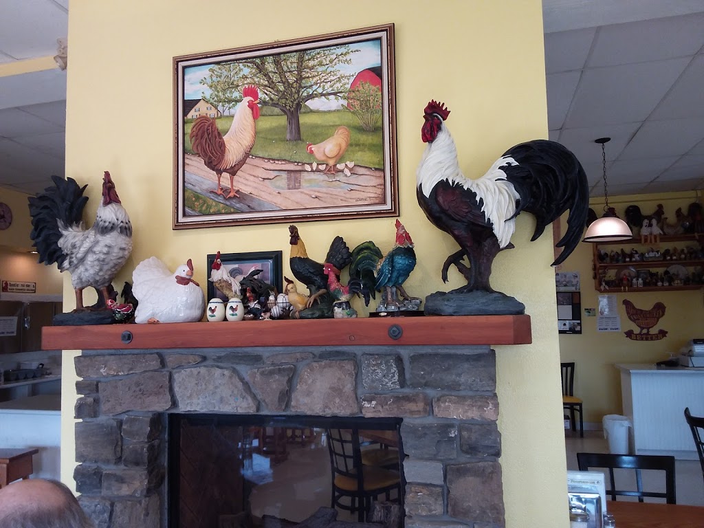 The Roosteraunt | 60 Lombard St, Smiths Falls, ON K7A 5K2, Canada | Phone: (613) 283-7151
