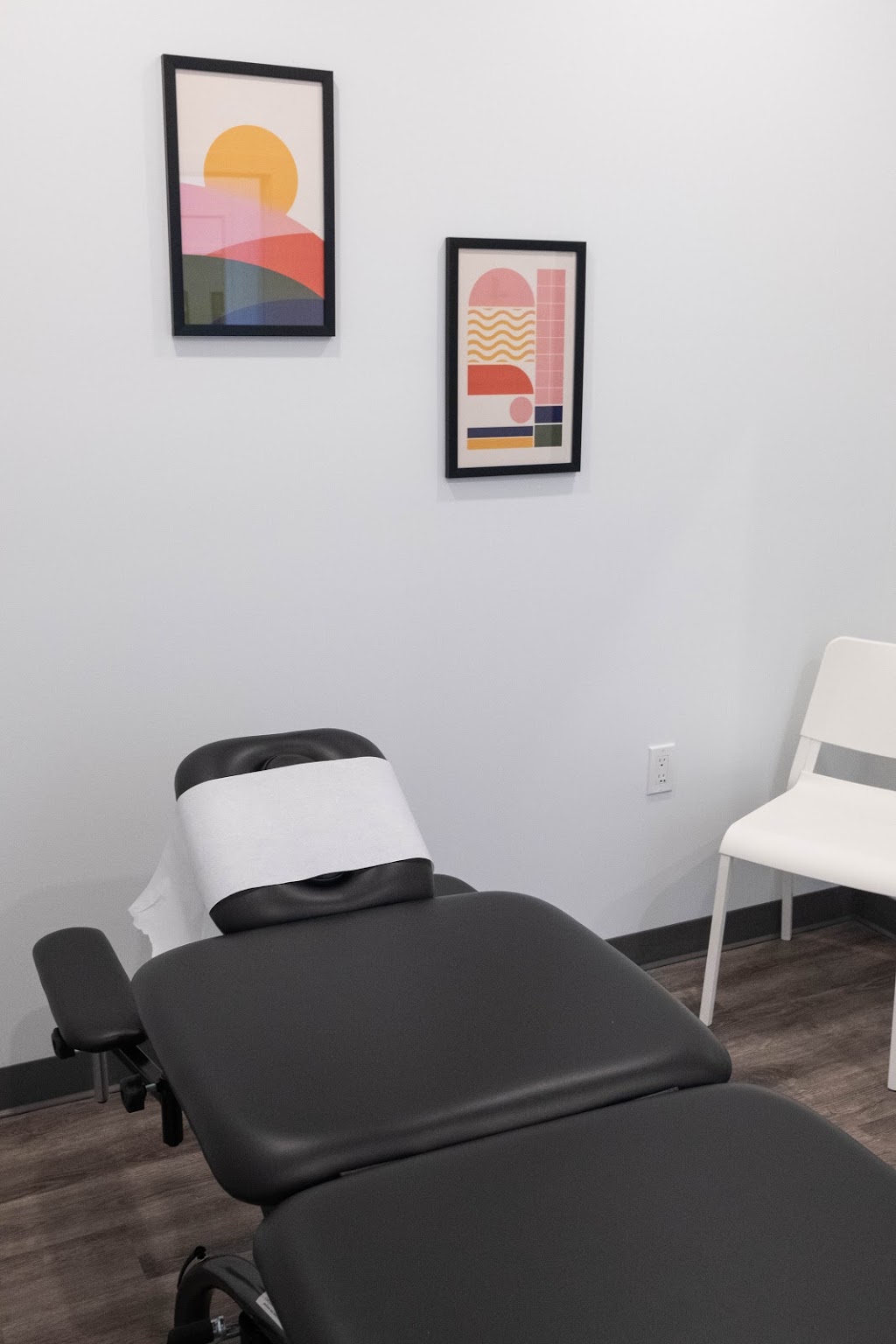 Function101 Chiro + Physio | 101 Locke St S Unit # 2, Hamilton, ON L8P 4A6, Canada | Phone: (905) 525-0101