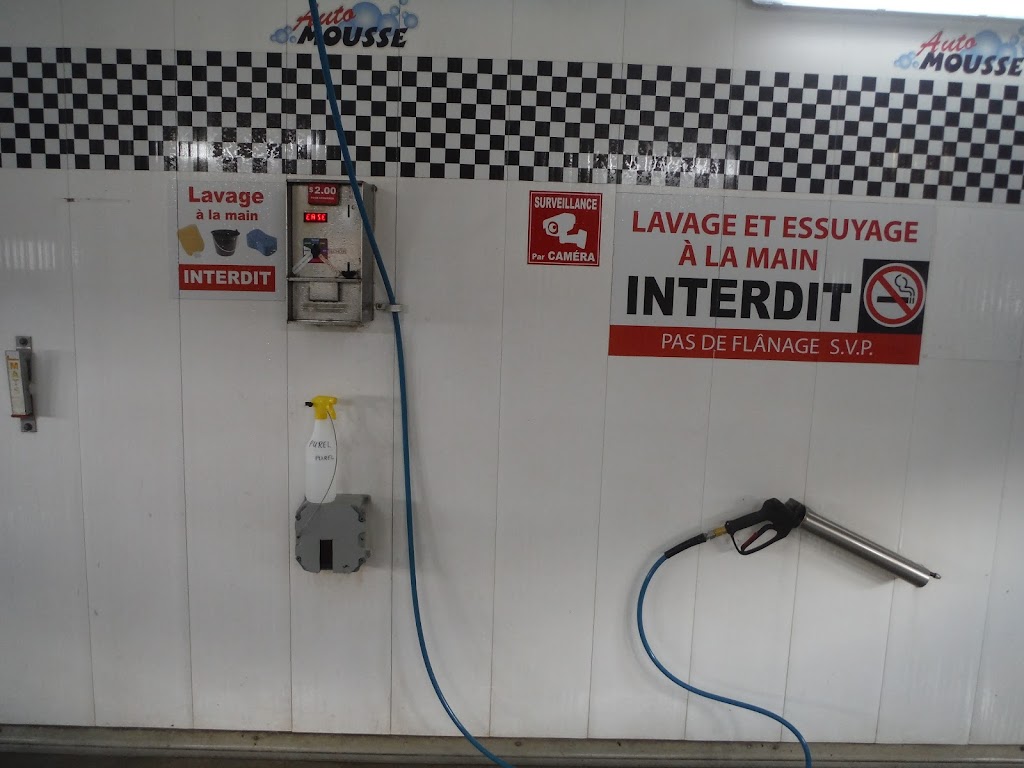 Lave-Auto Mousse | 940 Boul. Sainte-Geneviève, Chicoutimi, QC G7G 2G4, Canada | Phone: (418) 290-5631