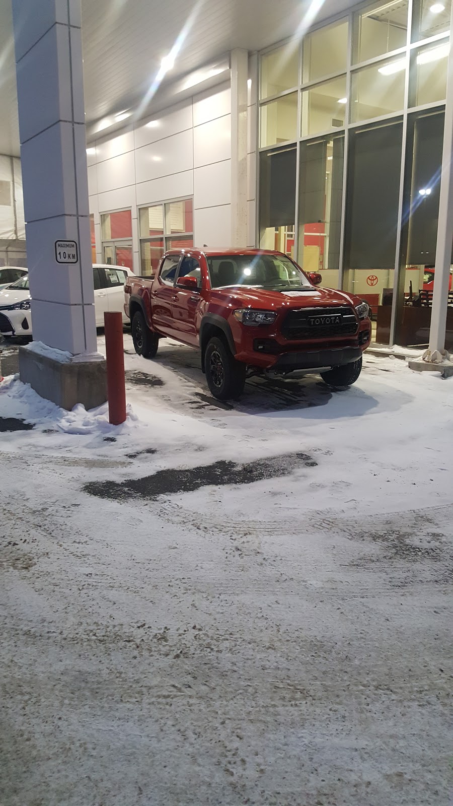Alma Toyota | 630 Av. du Pont S, Alma, QC G8B 2V4, Canada | Phone: (418) 668-0195