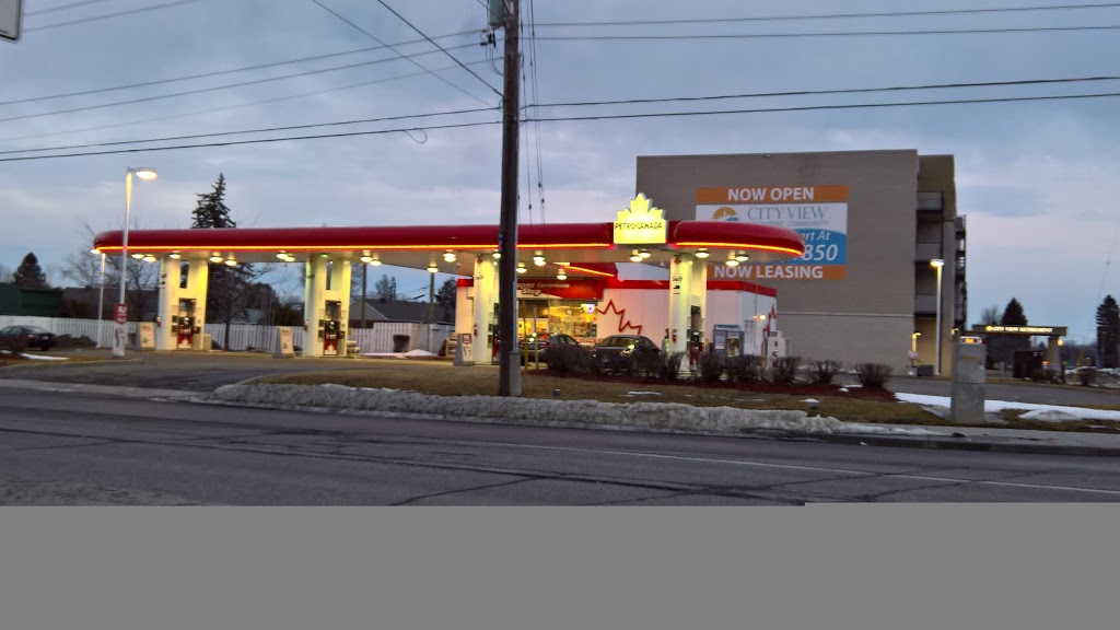 Petro-Canada | 1431 Woodroffe Ave, Nepean, ON K2G 1V9, Canada | Phone: (613) 224-3903