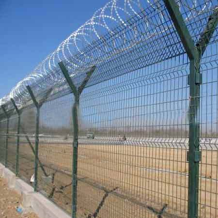 Unique Fences And Decks | 1299 Danforth Rd, Scarborough, ON M1J 1G6, Canada | Phone: (437) 777-9899