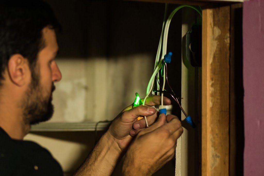 Blais Electric | 28 Inkerman St, Guelph, ON N1H 3C5, Canada | Phone: (519) 766-2940