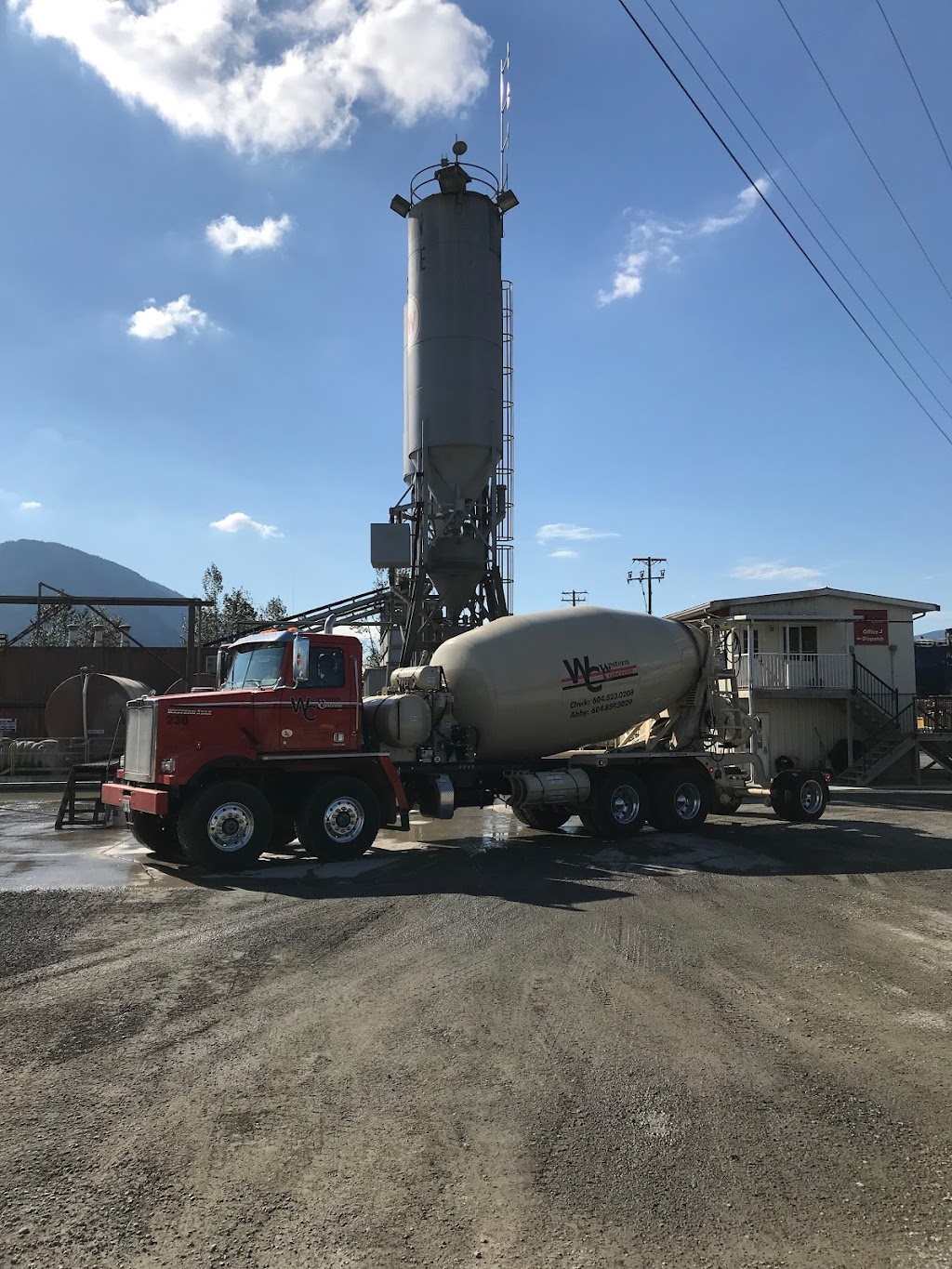 Western Concrete | 7650 Arnold Rd, Chilliwack, BC V2R 4H8, Canada | Phone: (604) 823-0208