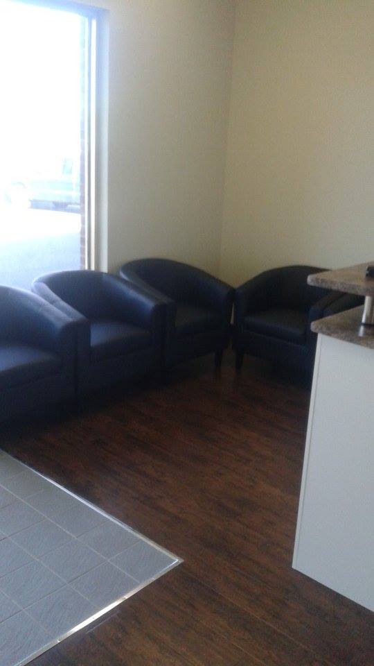 Mcmurchy Medical & Rehab Clinic | 51 McMurchy Ave S, Brampton, ON L6Y 1Y5, Canada | Phone: (905) 455-9075