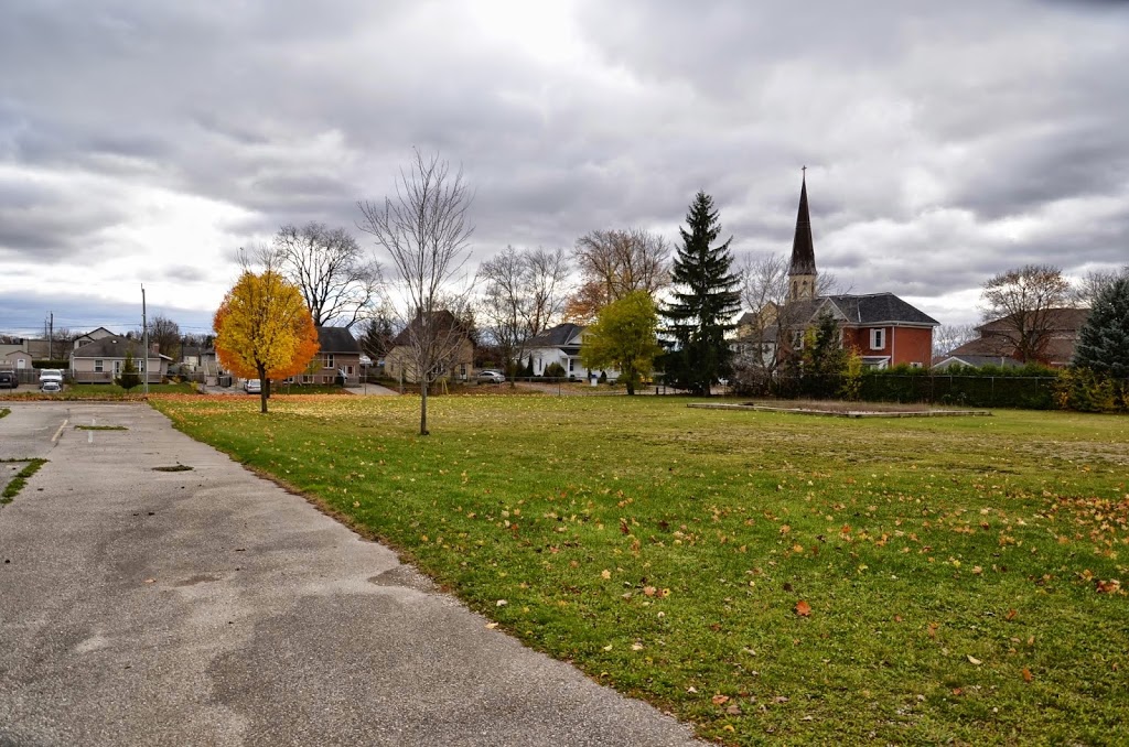 Vedic Institute Of Canada (Vedic Ashram) | 2437 Dundas St, Burlington, ON L7R 3X4, Canada | Phone: (905) 220-1515