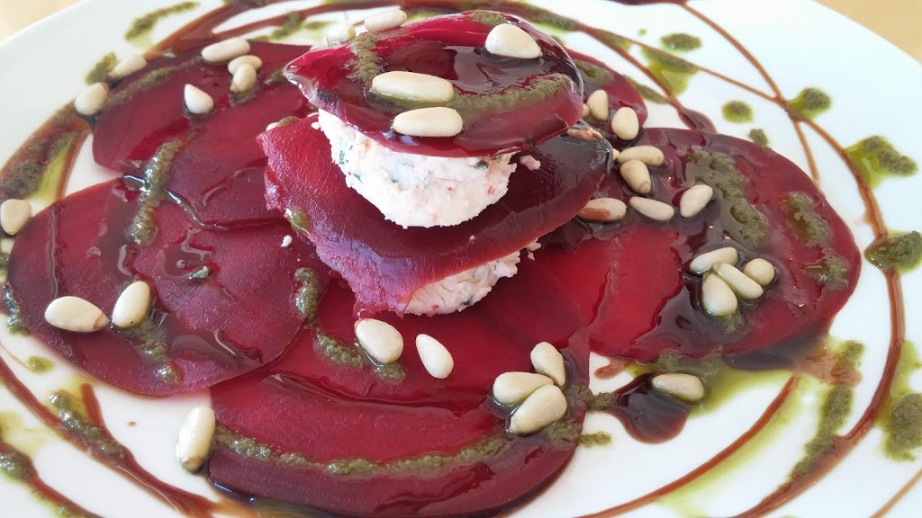 Adèle Bistro | 1241 Chemin du Chantecler, Sainte-Adèle, QC J8B 2Y3, Canada | Phone: (450) 229-4894
