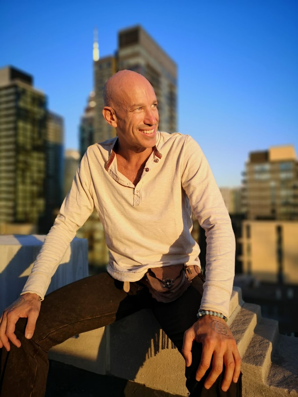 Dr. Scott Levine | 88 Eglinton Ave W, Toronto, ON M4R 1A2, Canada | Phone: (416) 486-6662