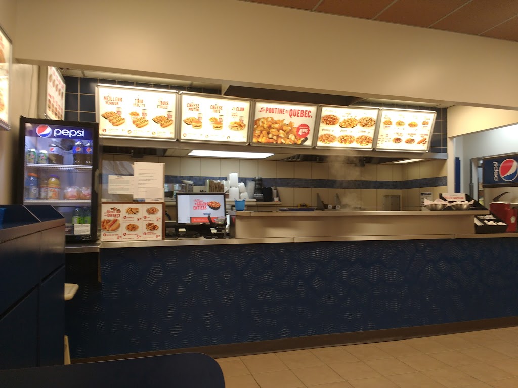 Valentine | 57 5e Avenue, Windsor, QC J1S 1V5, Canada | Phone: (819) 845-1390