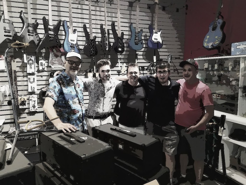 Lous Music | 108 Queenston Rd, Hamilton, ON L8K 1G2, Canada | Phone: (905) 389-2285