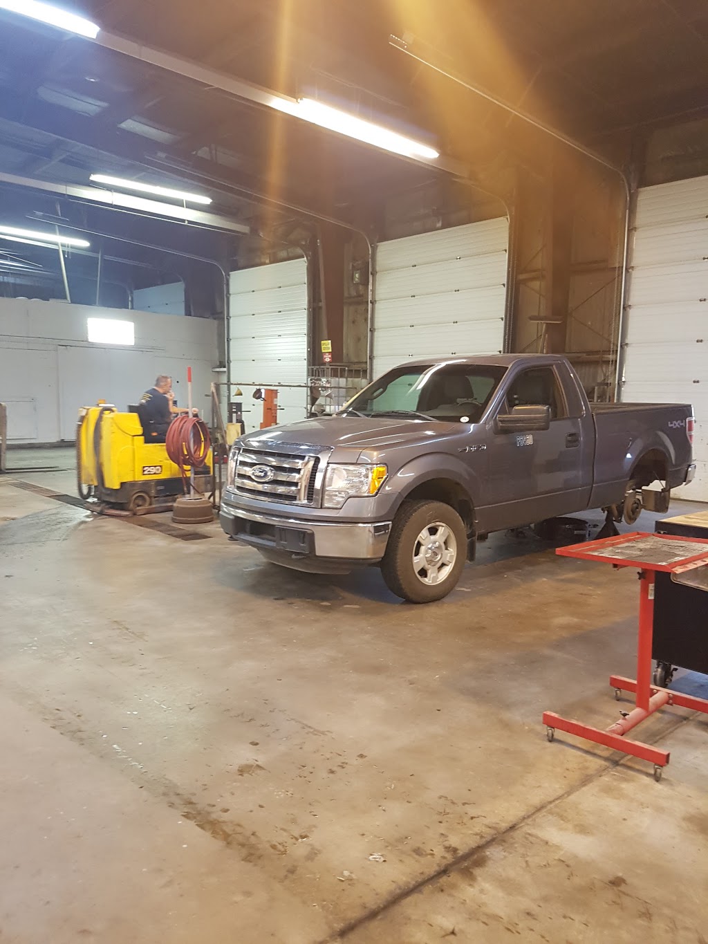 J & W Mechanical Fleet Services | 9416 40 St SE, Calgary, AB T2C 2P4, Canada | Phone: (403) 248-1696