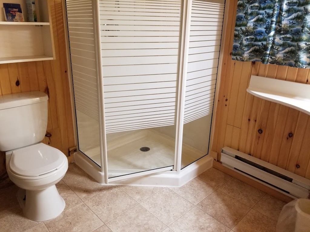 Pleasantview Lodge | 1614c Brule Lake Rd, Plevna, ON K0H 2M0, Canada | Phone: (613) 479-0350