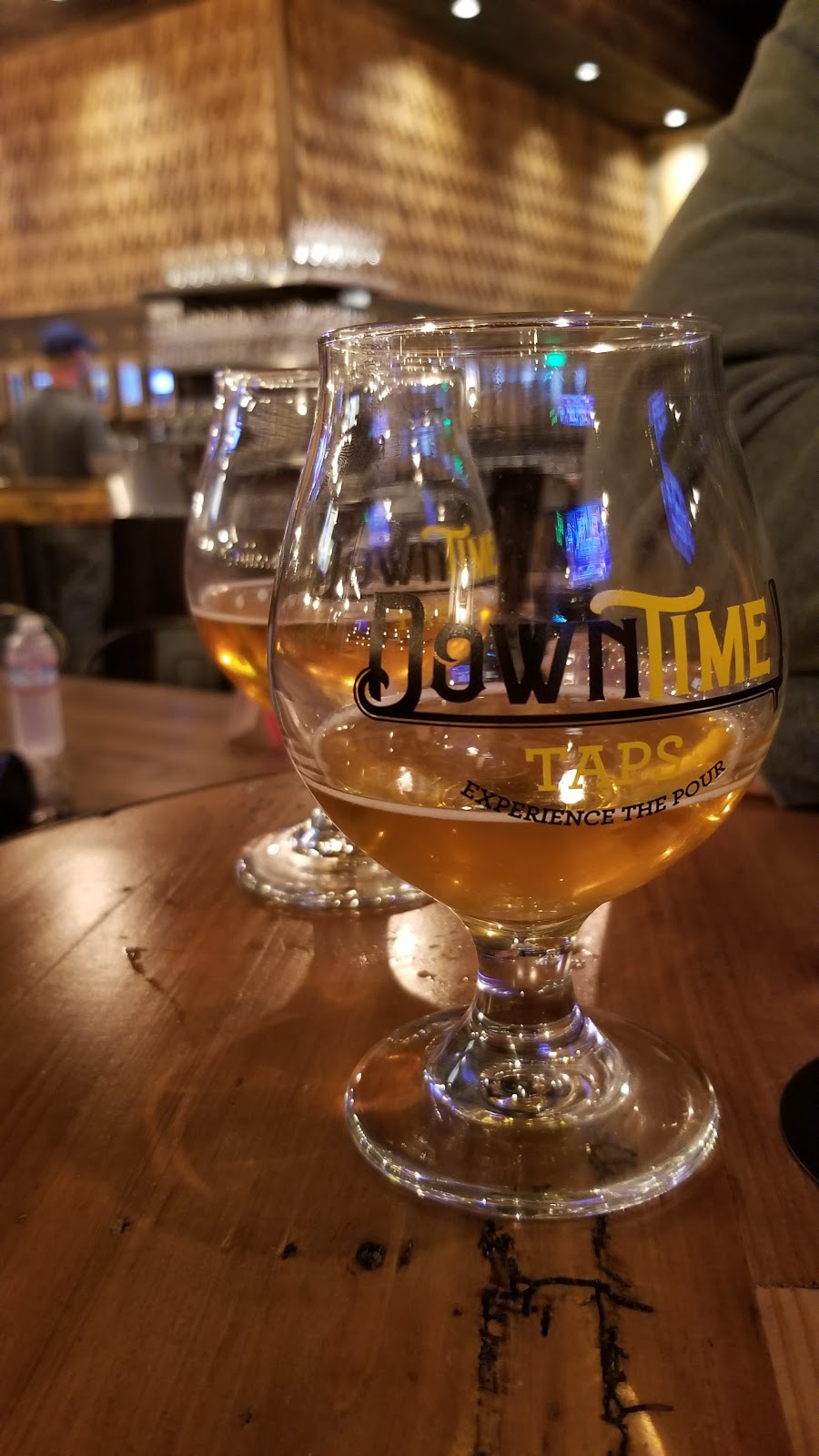 DownTime Taps | 1730 Labounty Dr #11, Ferndale, WA 98248, USA | Phone: (360) 393-3114