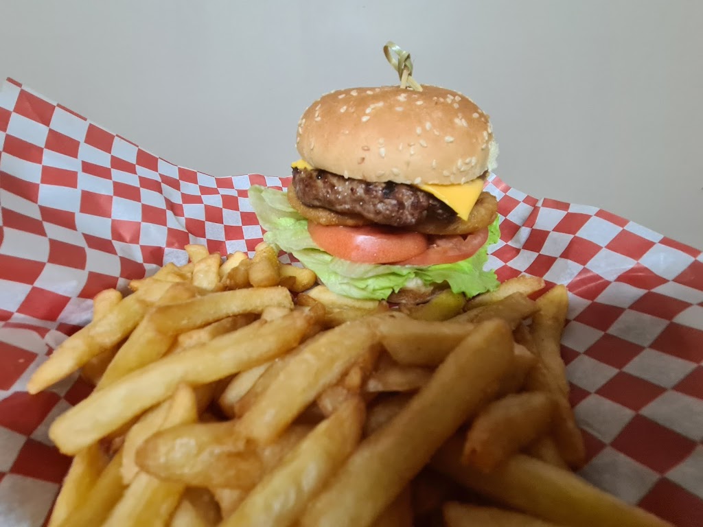 Wing House Palmerston | 185 Main St W, Palmerston, ON N0G 2P0, Canada | Phone: (519) 417-4444