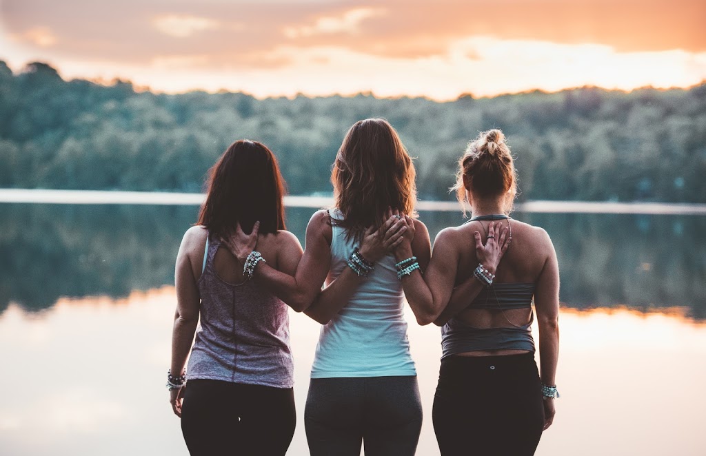 Libella - Yoga Sur Le Lac | 1670 Chemin Bouffard, Saint-Denis-de-Brompton, QC J0B 2P0, Canada | Phone: (819) 846-1616