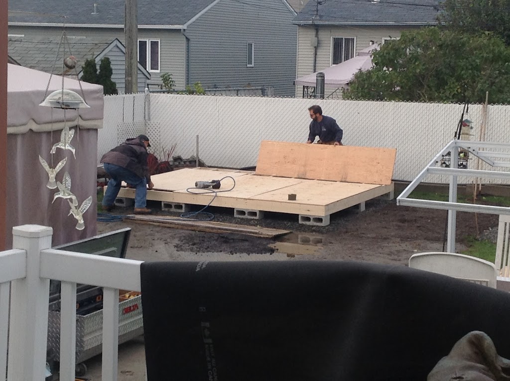 Cabanons G Chartier Inc | 429 Boulevard Brassard, Saint-Paul, QC J0K 3E0, Canada | Phone: (450) 754-2757