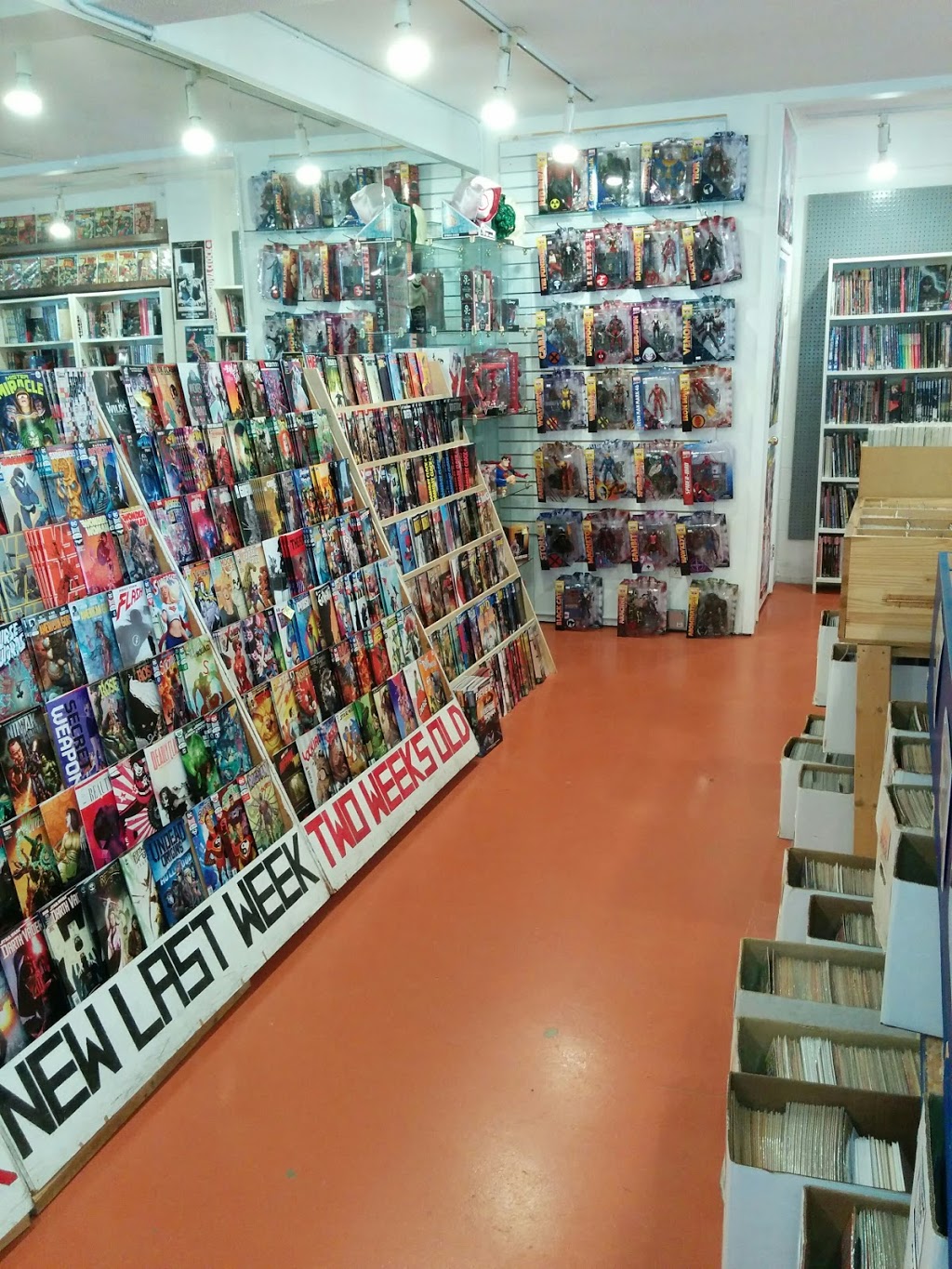 Hourglass Comics & Games | 2625 Clarke St, Port Moody, BC V3H 1Z4, Canada | Phone: (604) 931-4588