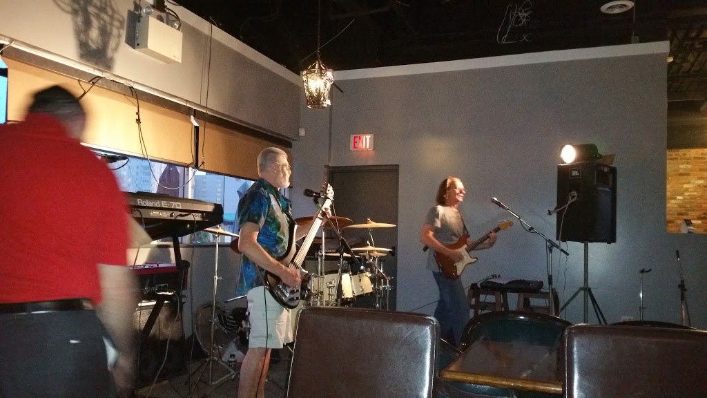 Windjammer By The Lake | 5353 Lakeshore Rd, Burlington, ON L7L 1C8, Canada | Phone: (905) 631-0303