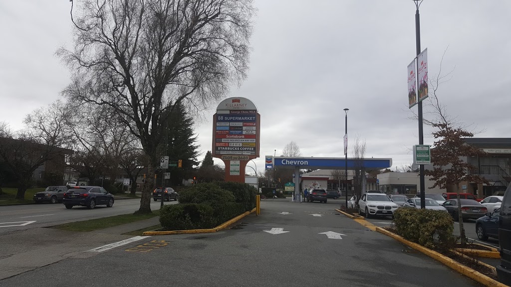 Town Pantry | 2605 E 49th Ave, Vancouver, BC V5S 1J9, Canada | Phone: (604) 435-1334