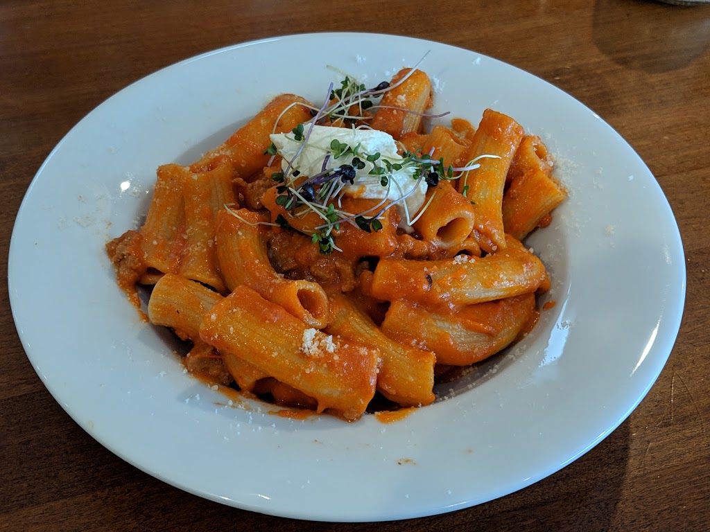 vivo ristorante & Bar windermere | 6143 Currents Dr NW, Edmonton, AB T6W 0L9, Canada | Phone: (780) 244-5920