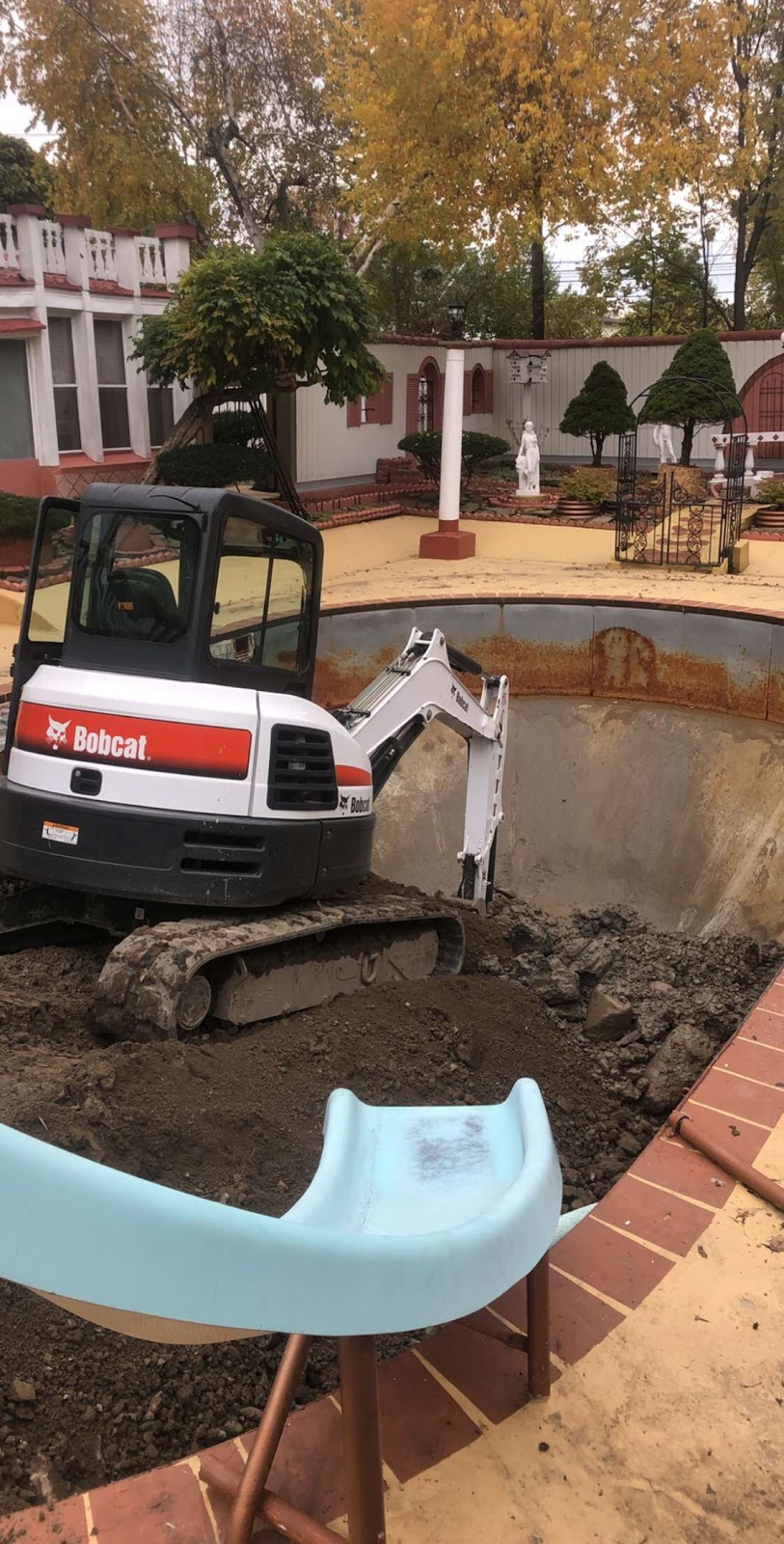 UnderDogg Construction Excavating & Demolition | 3401 Lake Shore Rd, Buffalo, NY 14219, USA | Phone: (716) 270-7206