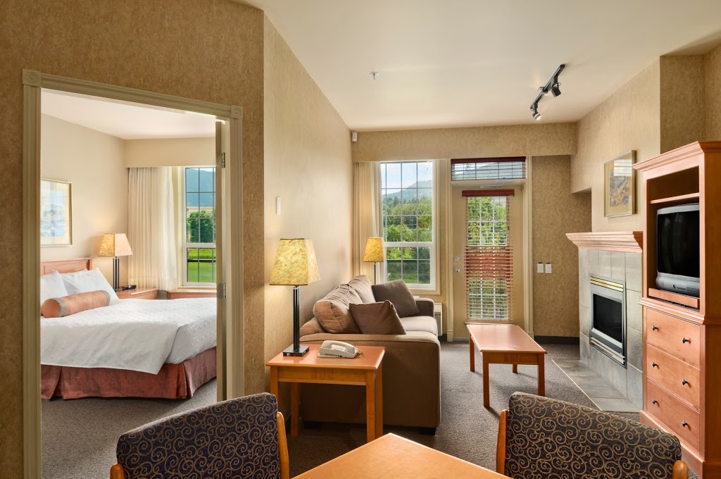 Ramada by Wyndham Penticton Hotel & Suites | 1050 Eckhardt Ave W, Penticton, BC V2A 2C3, Canada | Phone: (250) 492-8926