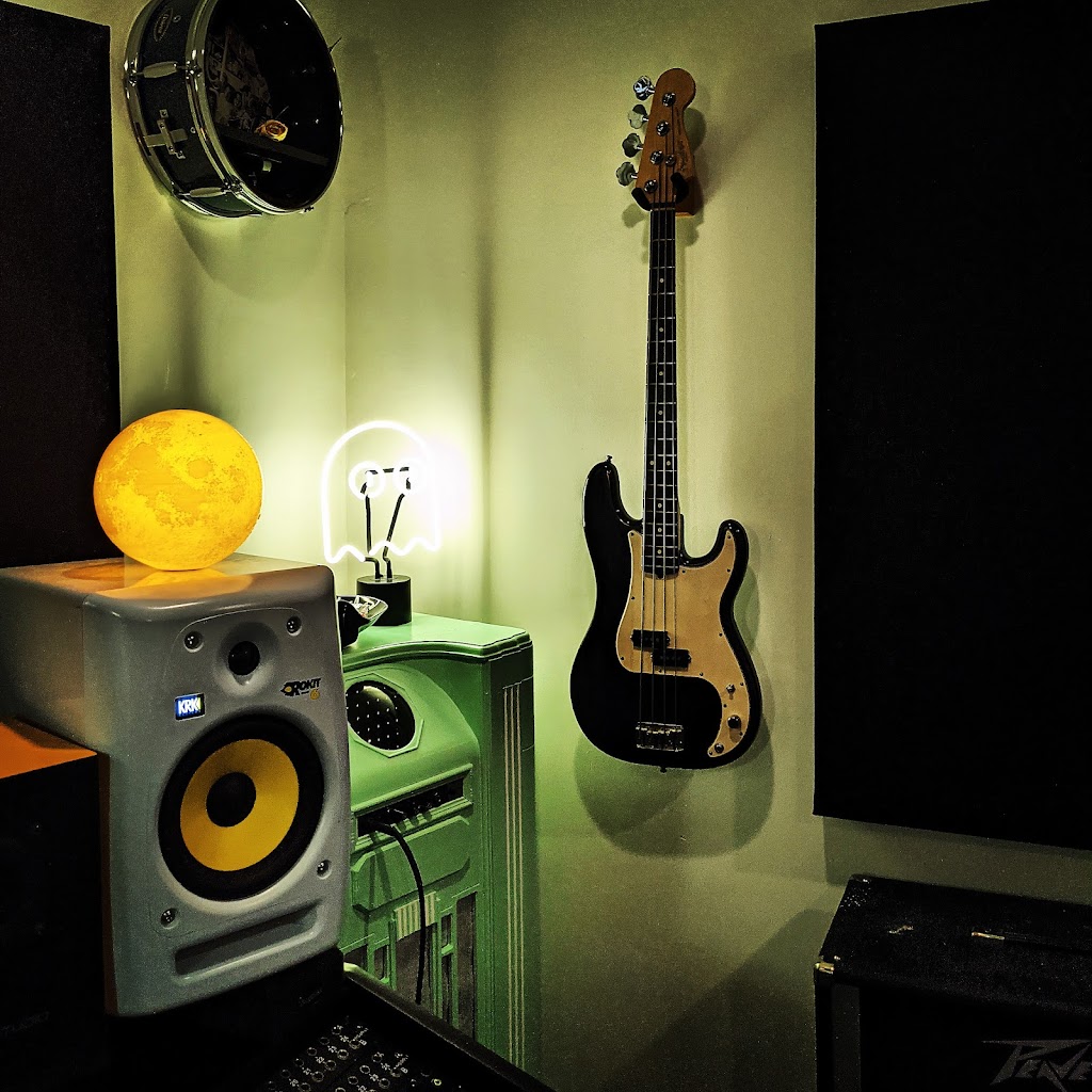 era sun sound | 25 Polson St, Toronto, ON M5A 1A4, Canada | Phone: (416) 888-6135
