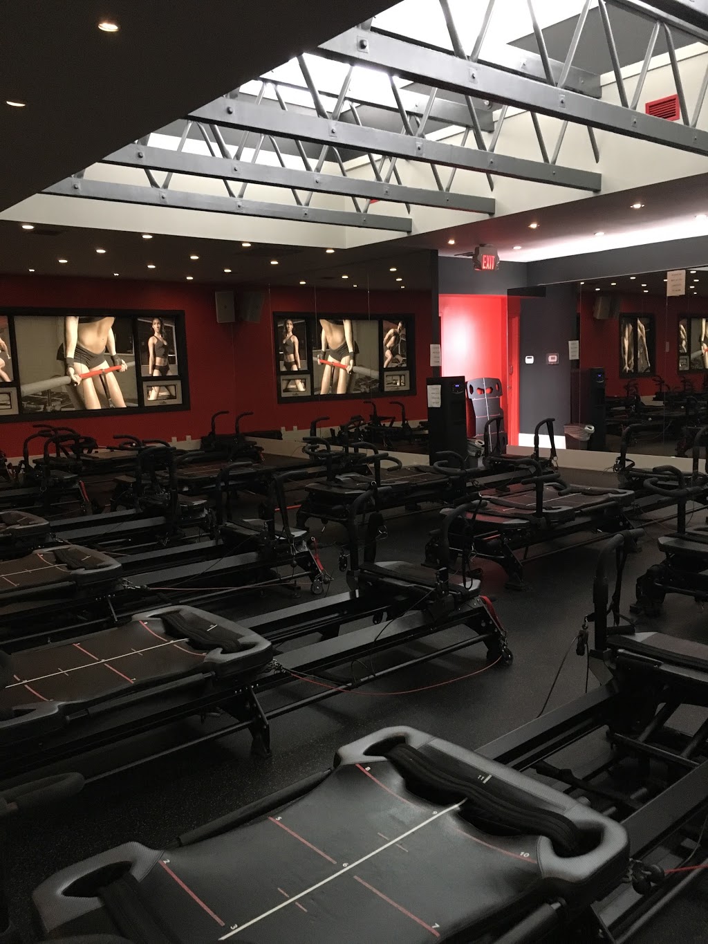 Studio Lagree | 435 Spadina Rd, Toronto, ON M5P 2W3, Canada | Phone: (647) 352-2775