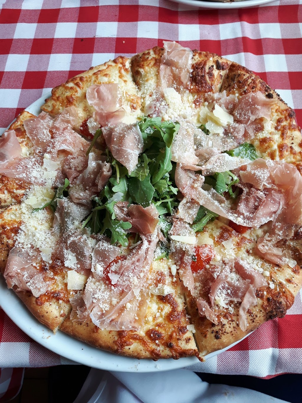 Dolce Family Ristorante | 18371 Hurontario St, Caledon Village, ON L7K 0X7, Canada | Phone: (519) 927-1919