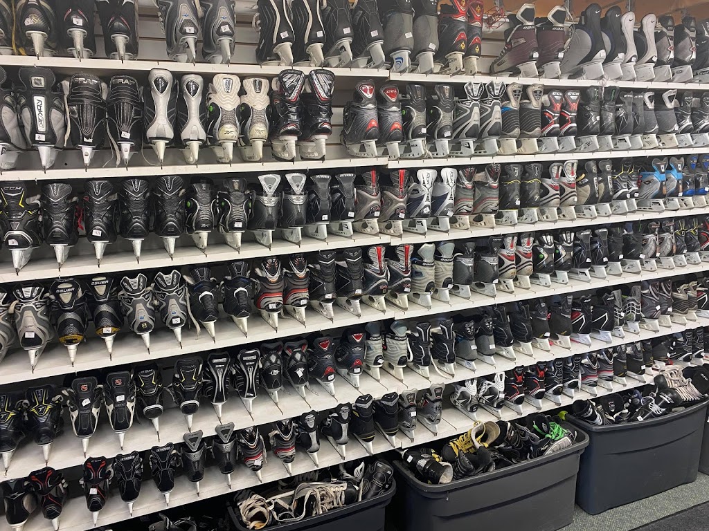 Sports Aux Puces | 3050 Boulevard Choquette #1, Saint-Hyacinthe, QC J2S 1H1, Canada | Phone: (450) 771-7119