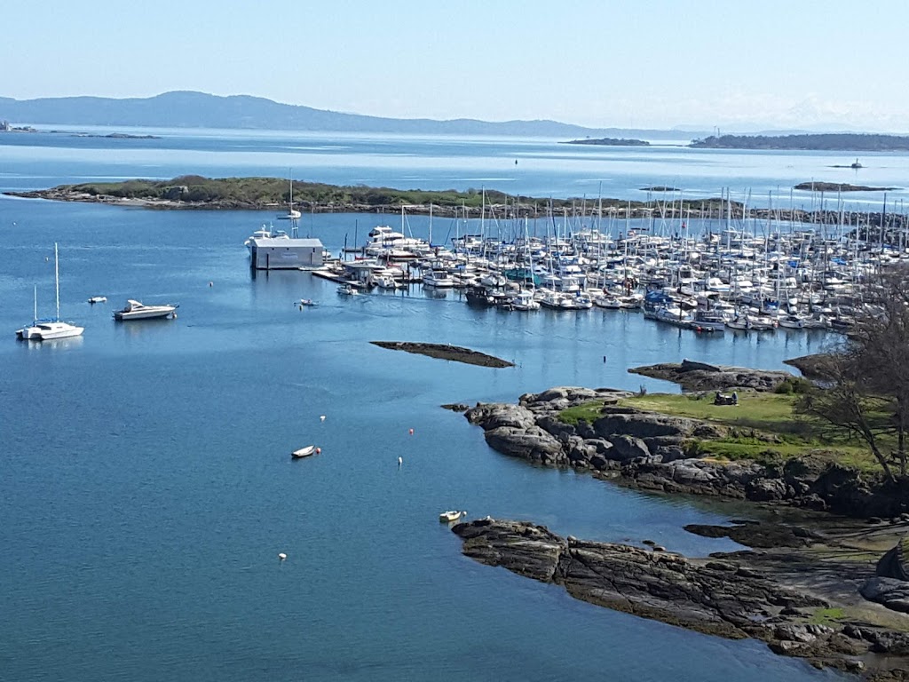 Rudyard Kipling | 1420 Beach Dr, Victoria, BC V8S 2N8, Canada | Phone: (250) 592-9372