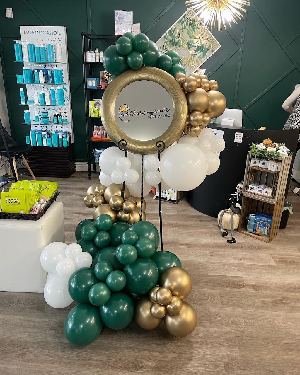 Unique Balloons | Cleopatra Ct, Orillia, ON L3V 7Y7, Canada | Phone: (705) 955-0084