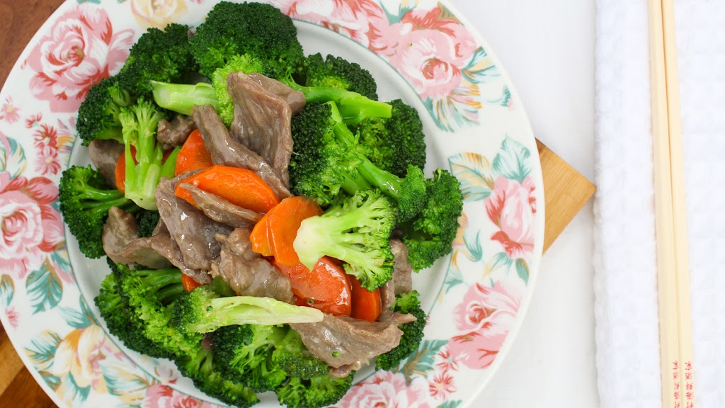 Wok Around Chinese Food | 25 Delawana Dr, Hamilton, ON L8E 1G4, Canada | Phone: (905) 573-0114