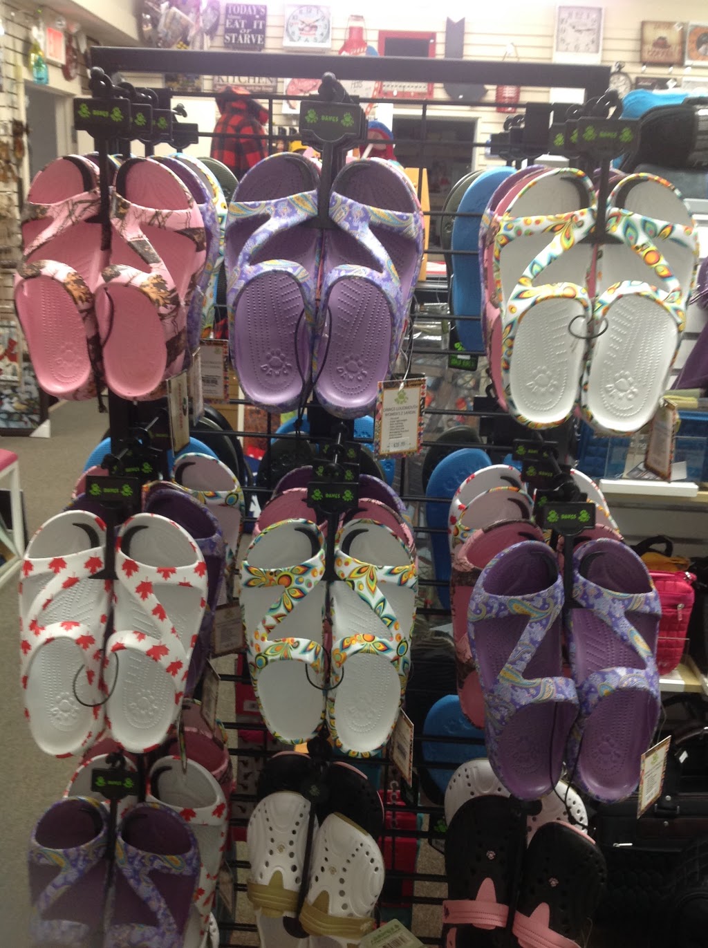The Villager Trading Post | 5 Bank St, Wahnapitae, ON P0M 3C0, Canada | Phone: (705) 591-2058
