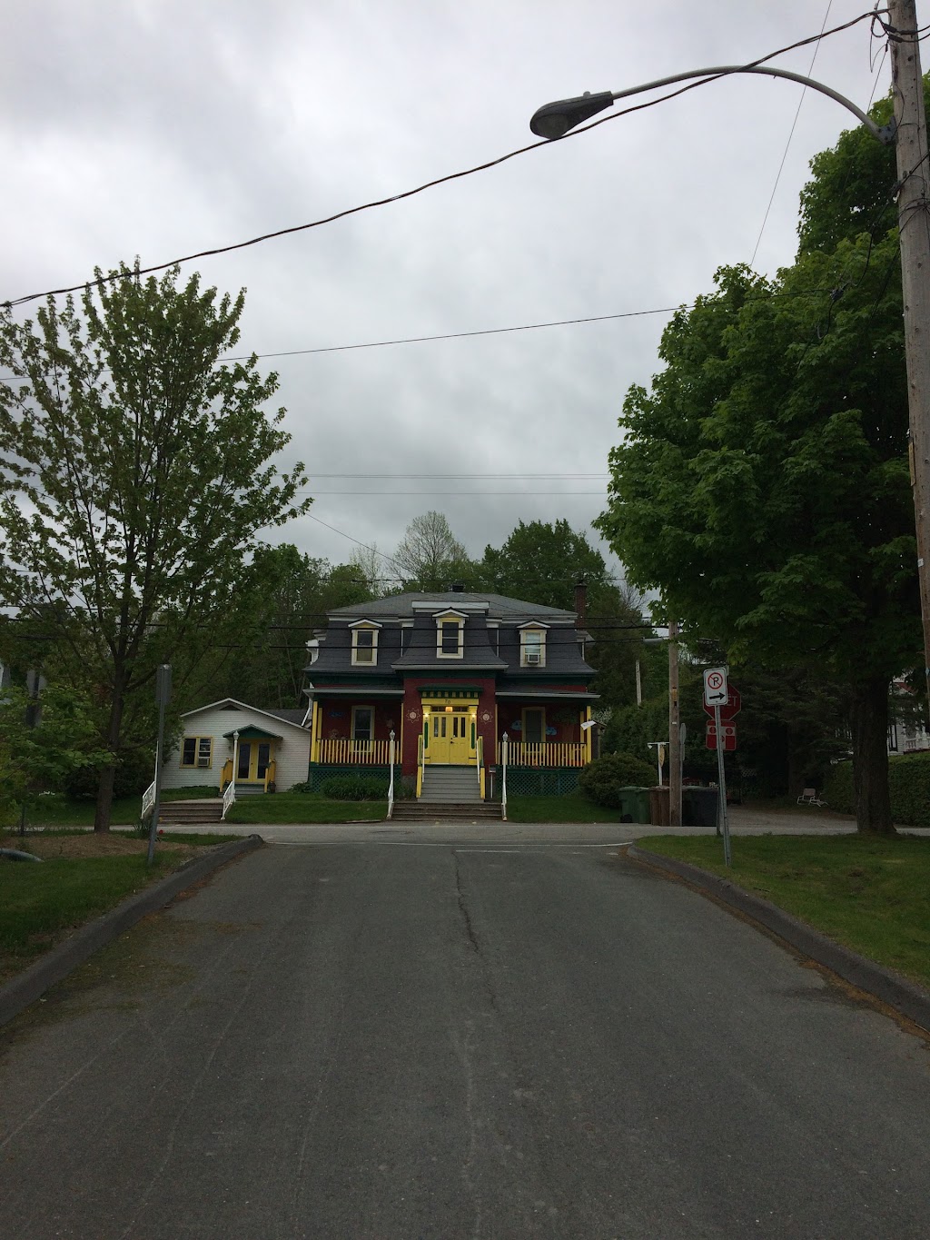CPE Les Petits Soleils De Danville CCC | 70 Rue du Carmel, Danville, QC J0A 1A0, Canada | Phone: (819) 839-3072
