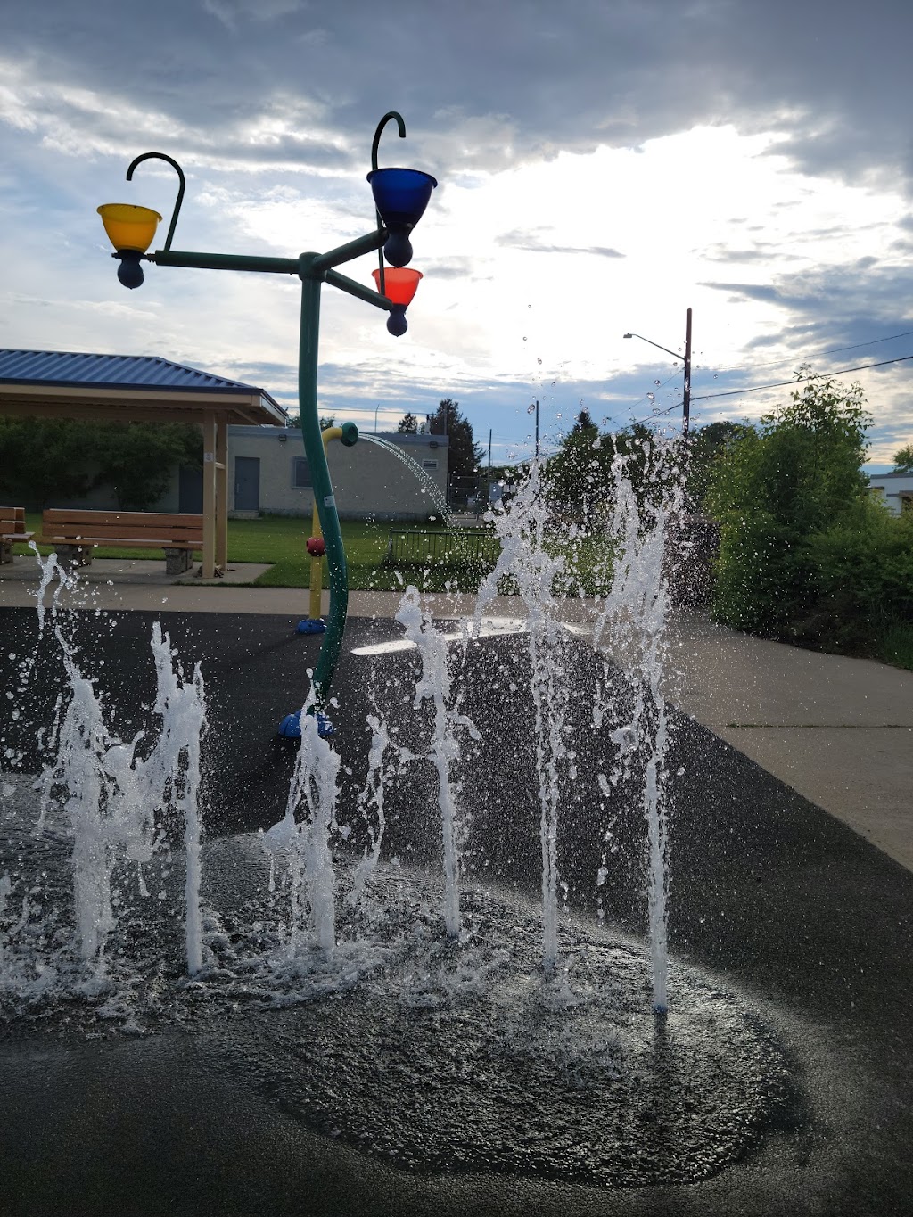 Hazeldean Park | 9630 66 Ave NW, Edmonton, AB T6E 4W9, Canada | Phone: (780) 439-0847
