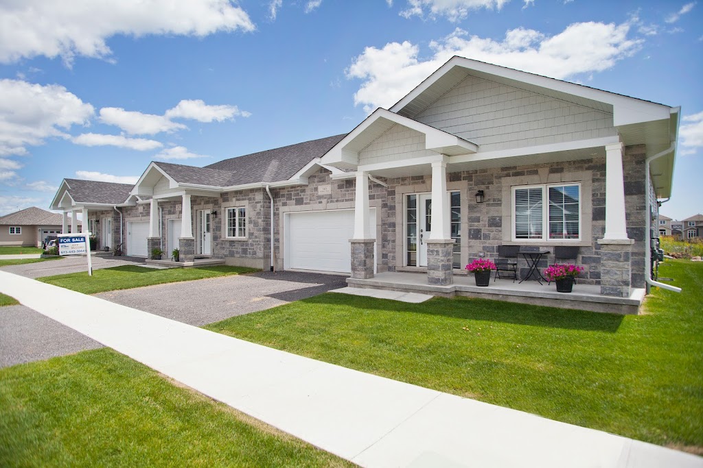 Brookland Fine Homes | 4 Lowry Pl, Amherstview, ON K7N 0E2, Canada | Phone: (613) 542-9393