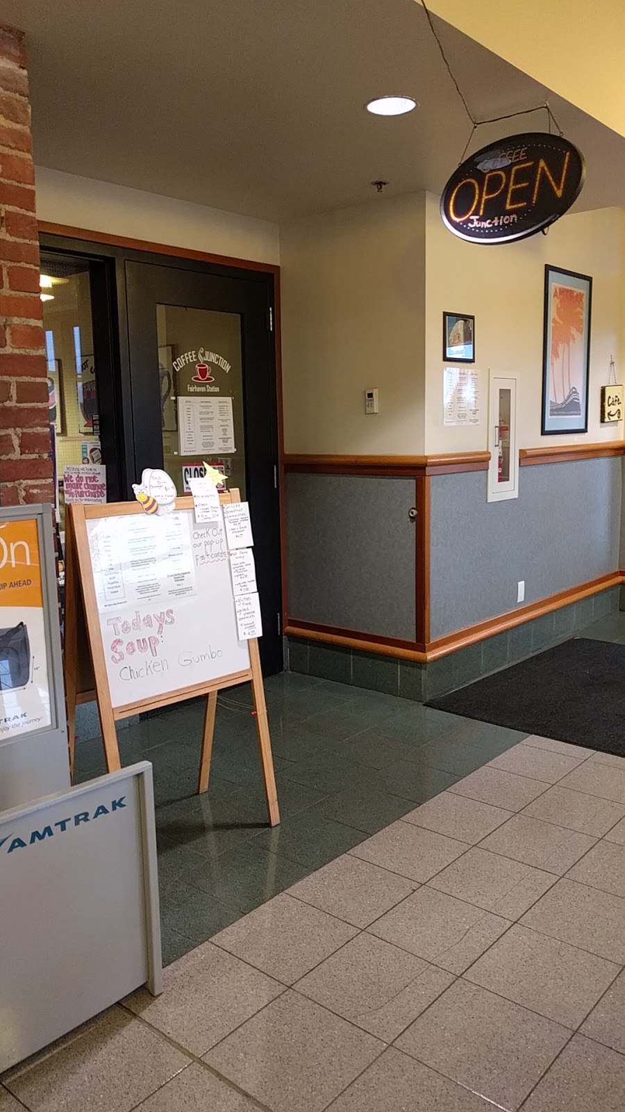 Coffee Junction | 401 Harris Ave, Bellingham, WA 98225, USA | Phone: (360) 733-3172