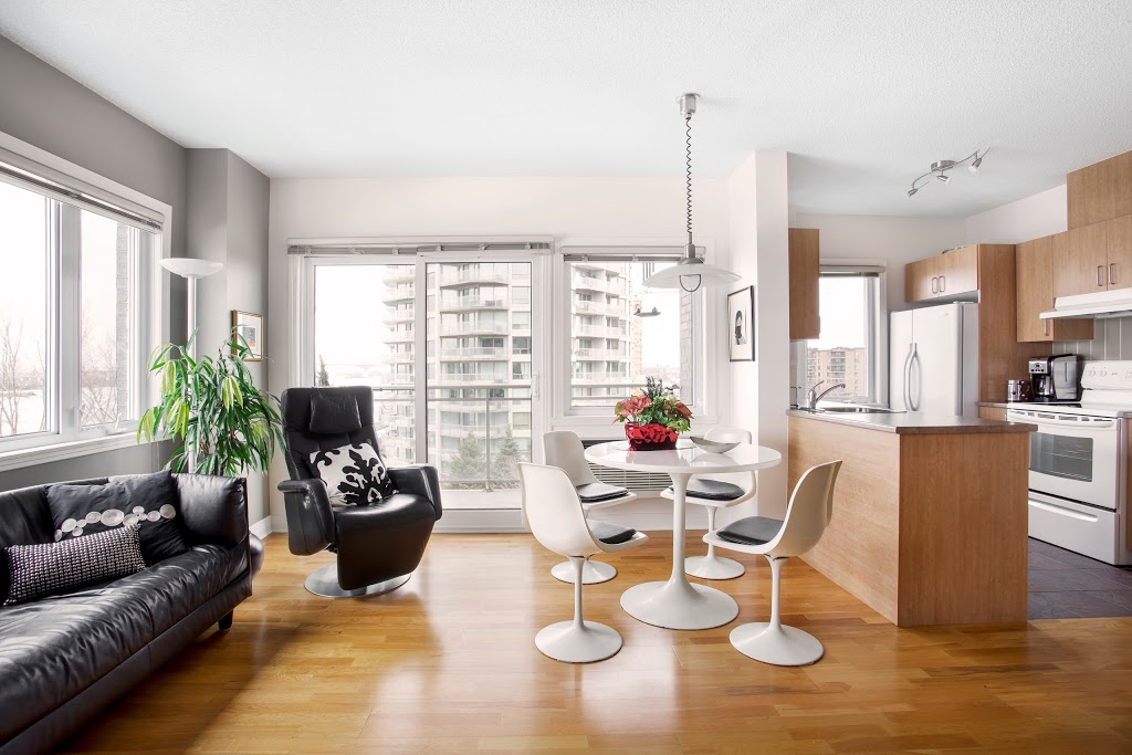 Sélection Cherbourg | 8160 Boulevard du St Laurent, Brossard, QC J4X 3A9, Canada | Phone: (450) 672-6972
