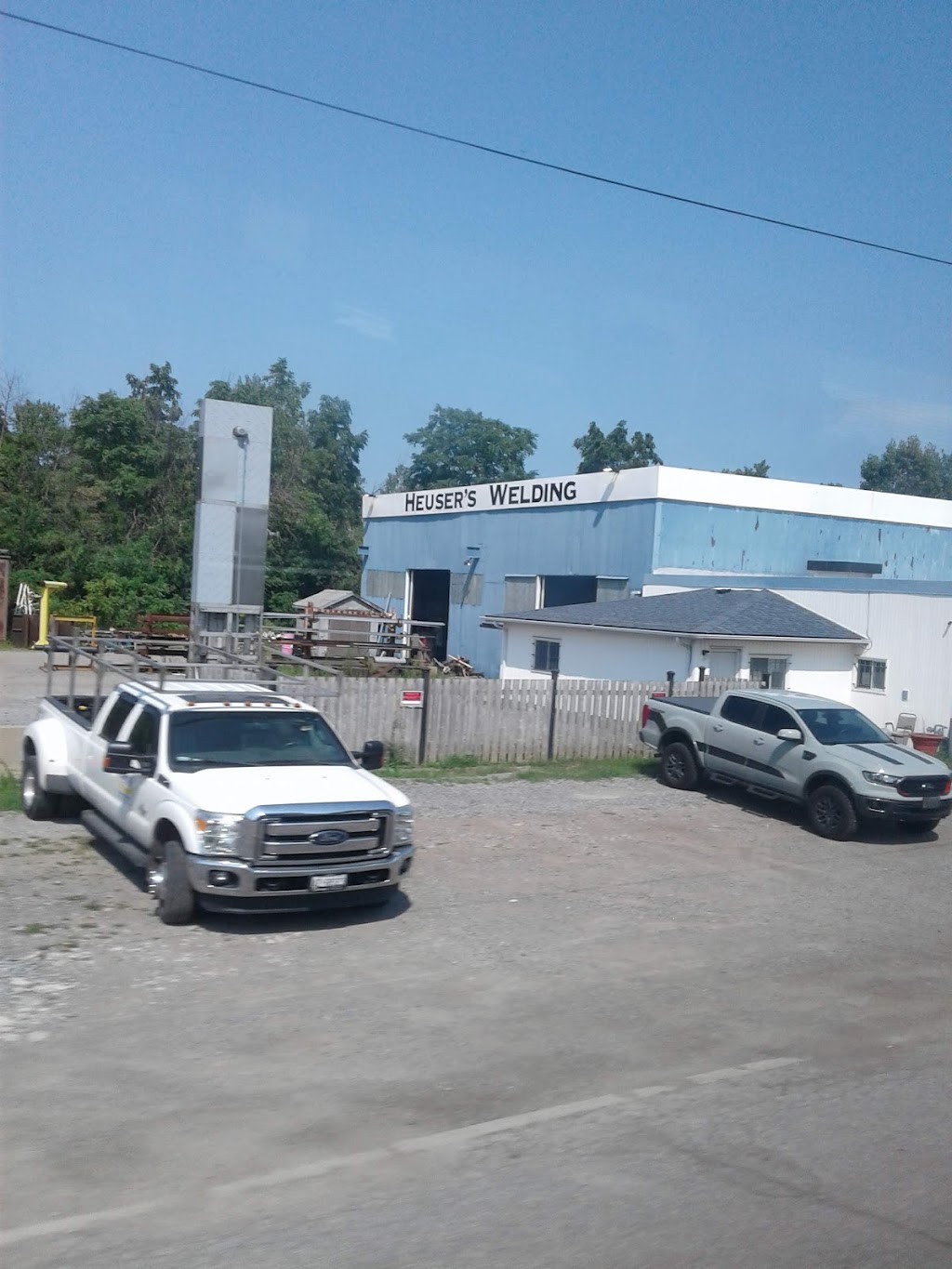 Heusers Welding & Steel Works | 4629 Bridge St, Niagara Falls, ON L2E 2R6, Canada | Phone: (905) 358-9451