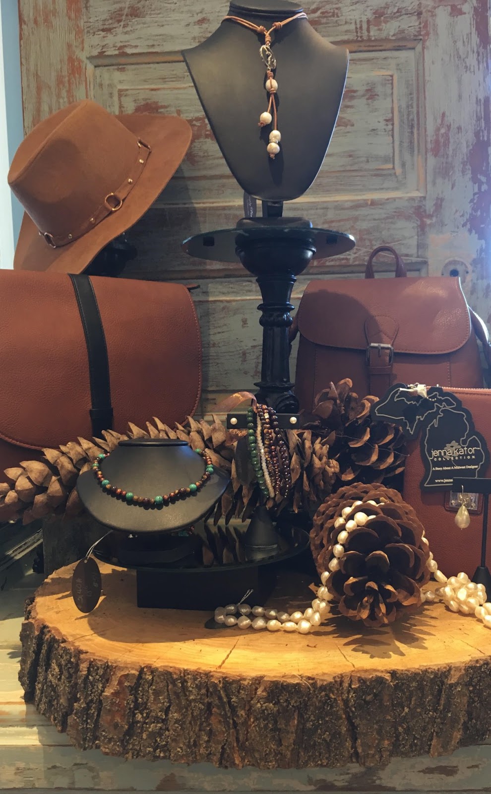 Simply Marcella in St. Clair | 531 N Riverside Ave, St Clair, MI 48079, USA | Phone: (810) 326-4438