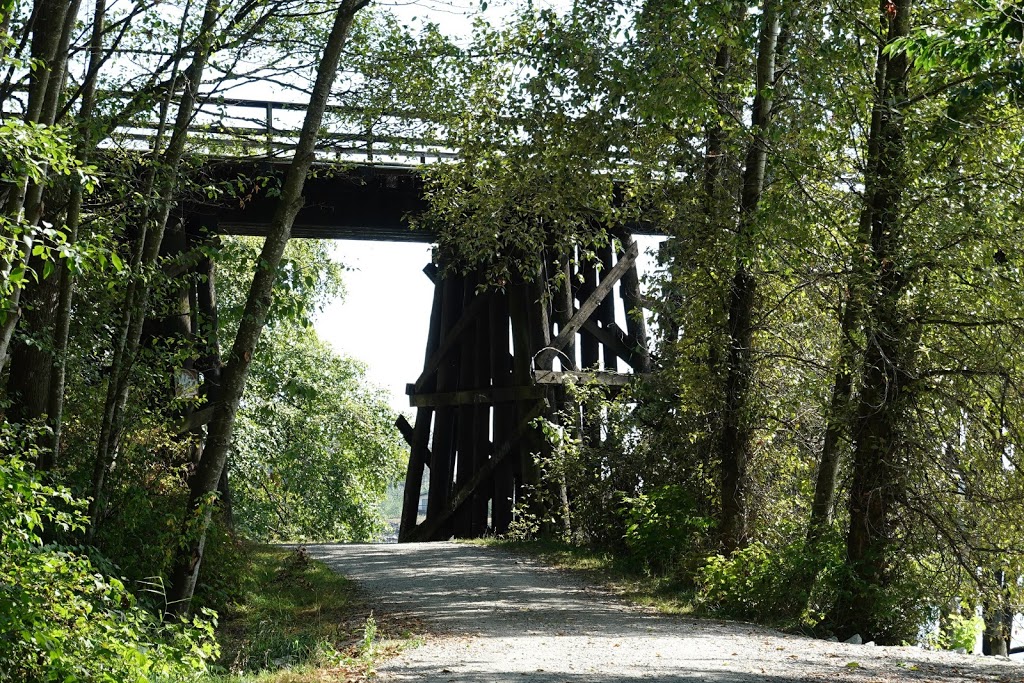 Fraser Foreshore Trail | Unnamed Road, Burnaby, BC V5J 5L8, Canada