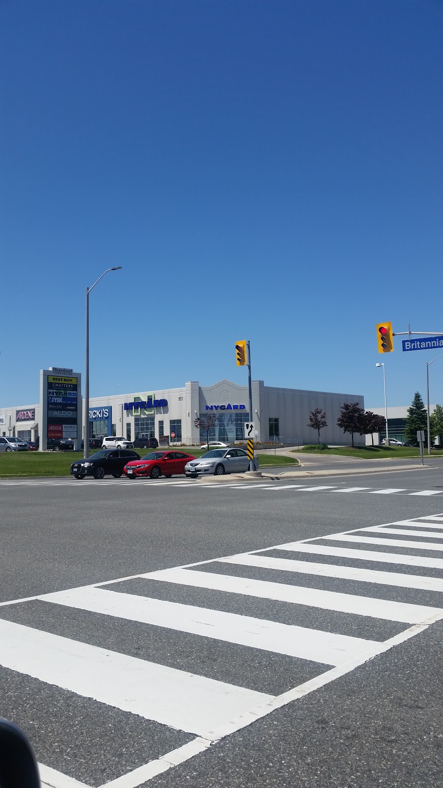 Nygard Fashion Park | 6075 Mavis Rd #21, Mississauga, ON L5R 4G6, Canada | Phone: (905) 501-7522