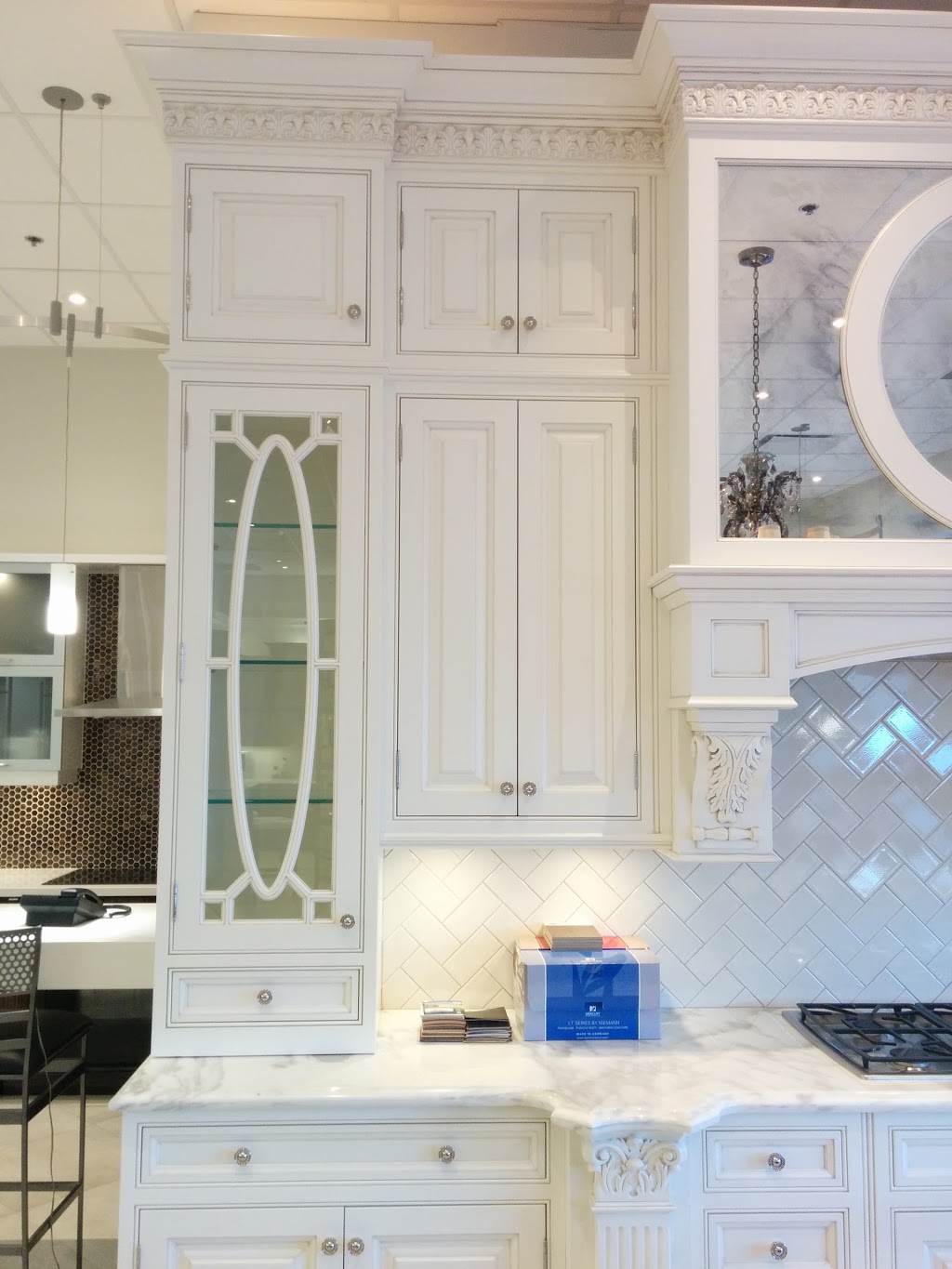 Oakdale Kitchens Ltd | 92 Oakdale Rd, North York, ON M3N 1V9, Canada | Phone: (416) 741-1122