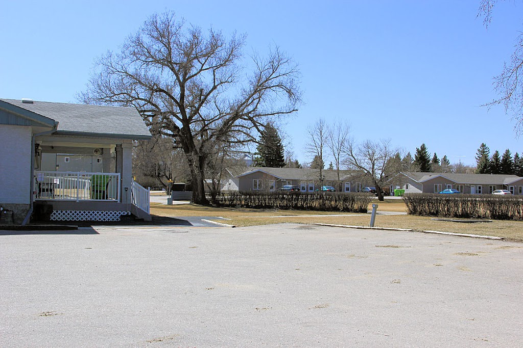 Hayes Haven | 920 McKay St, Indian Head, SK S0G 2K0, Canada | Phone: (306) 695-2049