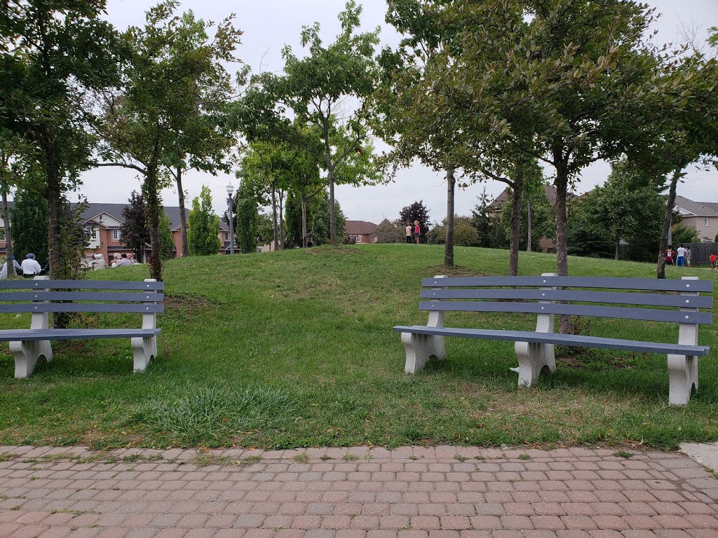 Peachwood Park | Peachwood Crescent, Stoney Creek, ON L8E 5Z7, Canada | Phone: (905) 906-5169