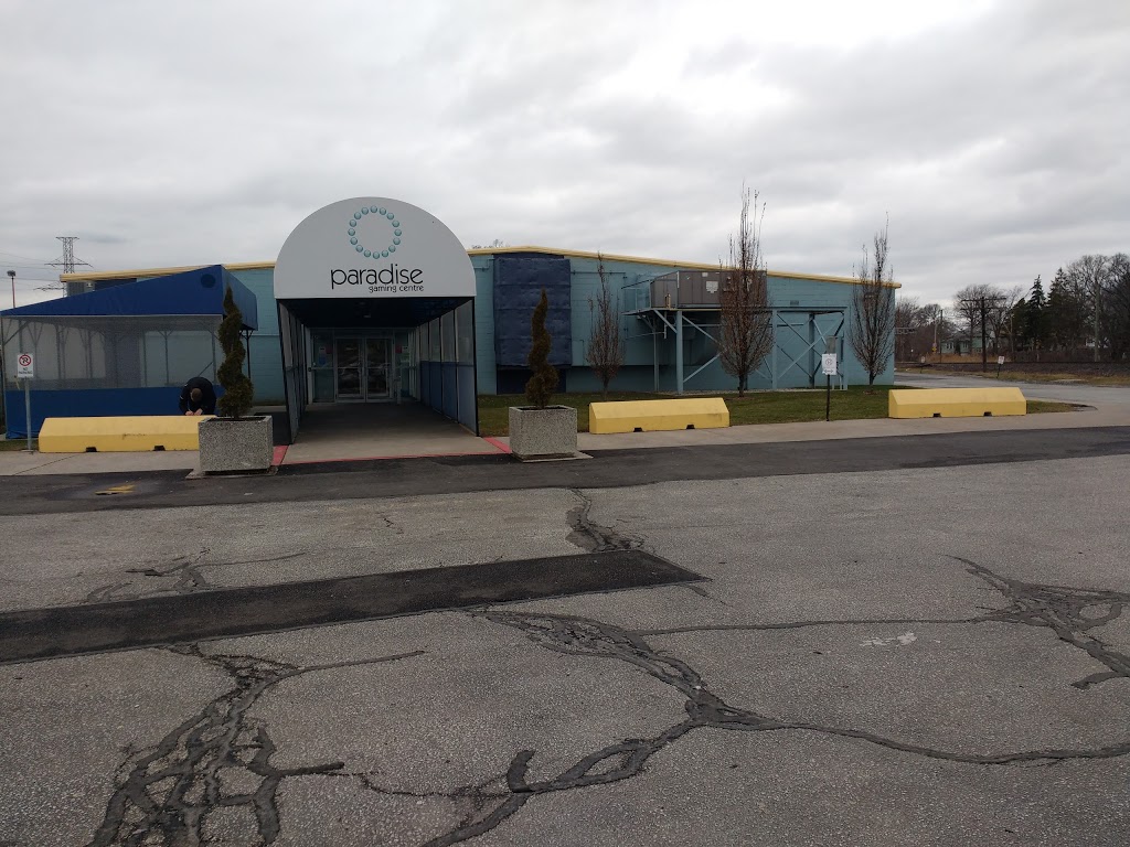 Paradise Gaming Centre | 2340 Dougall Ave, Windsor, ON N8X 1T1, Canada | Phone: (519) 977-6100