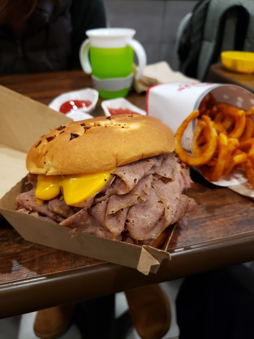 Arbys | 4890 Canoe Pass Way, Tsawwassen, BC V4M 4G8, Canada | Phone: (604) 419-4415