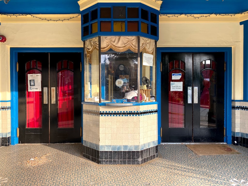Patricia Theatre | 5848 Ash Ave, Powell River, BC V8A 4R6, Canada | Phone: (604) 483-9345